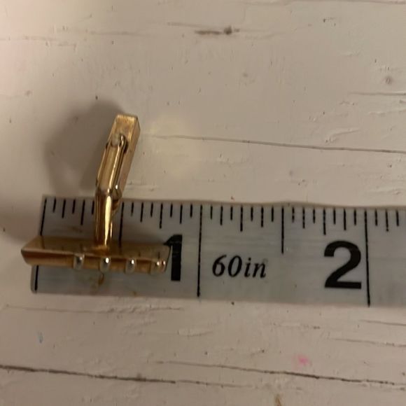 Vintage-1940s-Art Deco Swank gold plated 3D design rectangular toggle cuff links - Picture 13 of 15